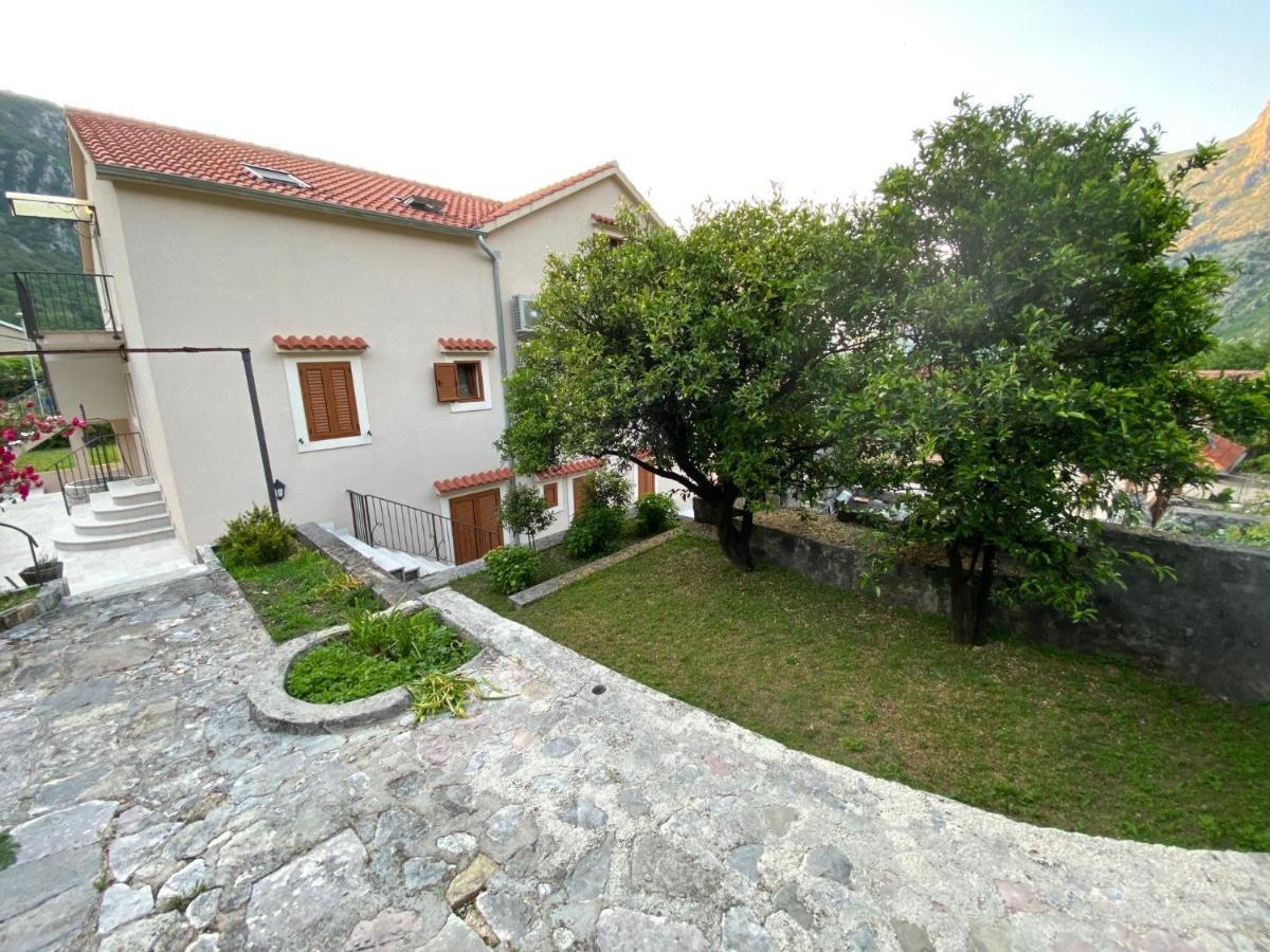 Apartments Mezini 11 Kotor Eksteriør billede