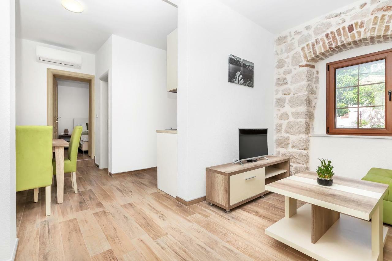 Apartments Mezini 11 Kotor Eksteriør billede