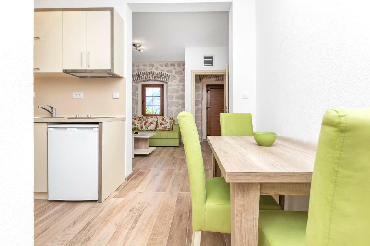 Apartments Mezini 11 Kotor Eksteriør billede