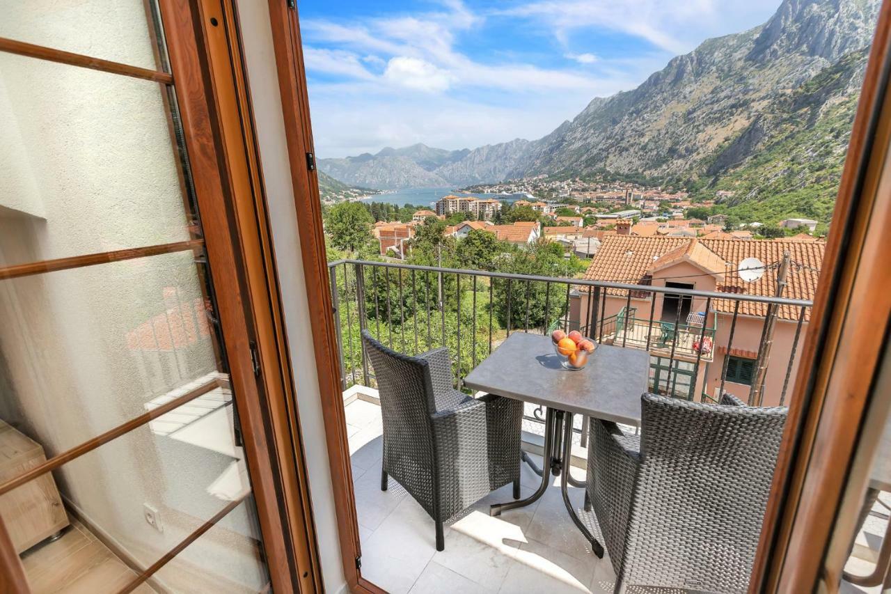 Apartments Mezini 11 Kotor Eksteriør billede